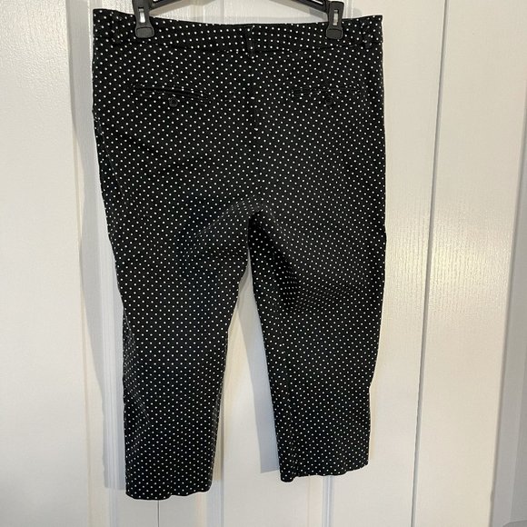 Cotton spandex capris pants - Picture 2 of 6